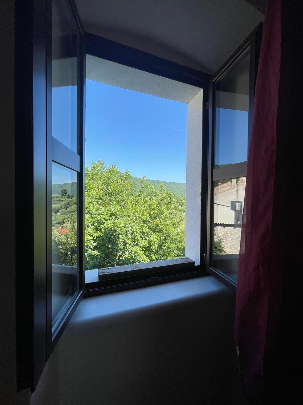 Crveni Apartman Cres Dış mekan fotoğraf